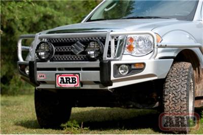 ARB 4x4 Accessories - ARB 4x4 Accessories 3438280 Front Deluxe Bull Bar Winch Mount Bumper