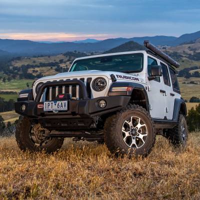 Old Man Emu by ARB - OME 2-2.25" HD Suspension Lift Kit Jeep Wrangler JK 4Door - Includes Lower Control Arms