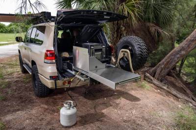 ARB 4x4 Accessories - ARB Slide Out Camp Kitchen 1045mm