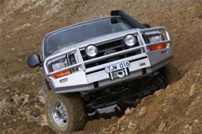 ARB 4x4 Accessories - ARB 4x4 Accessories 3436030 Front Deluxe Bull Bar Winch Mount Bumper - Image 2