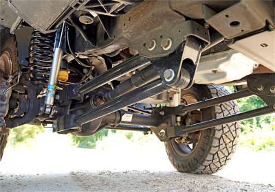 Superlift - Superlift K233B Suspension Lift Kit w/Shocks - Image 2